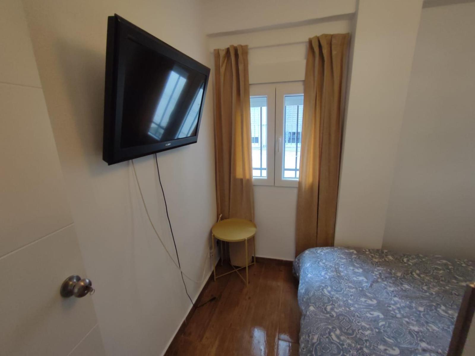 Piso Reformado 3 Habitaciones Sevilla Bagian luar foto